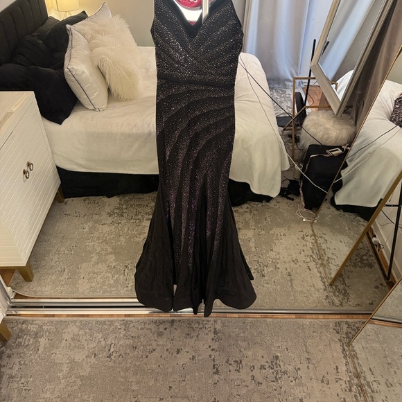 ✨ Windsor Black Rhinestone Mermaid Slit Dress | Size S | Like New ✨ - Picture 13 of 14